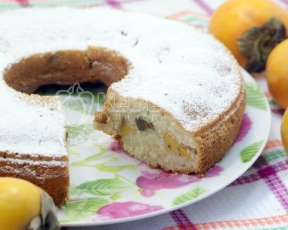 Пирог с хурмой