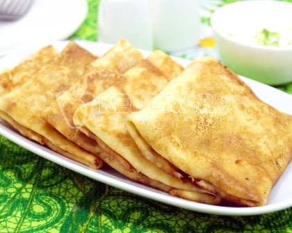 Блины с куриным фаршем и сыром