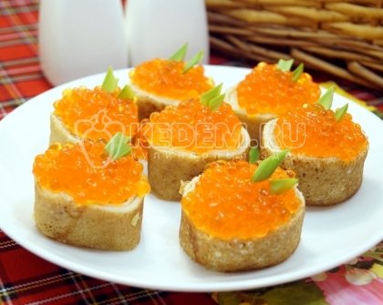 Блины с красной икрой