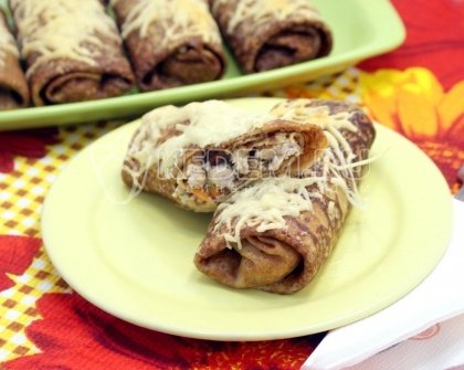 Блины фаршированные мясом и овощами
