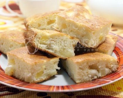 Пирог с ананасами