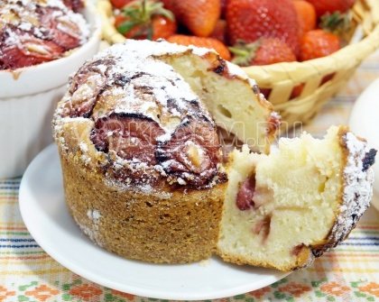 Кекс с клубникой Арчи